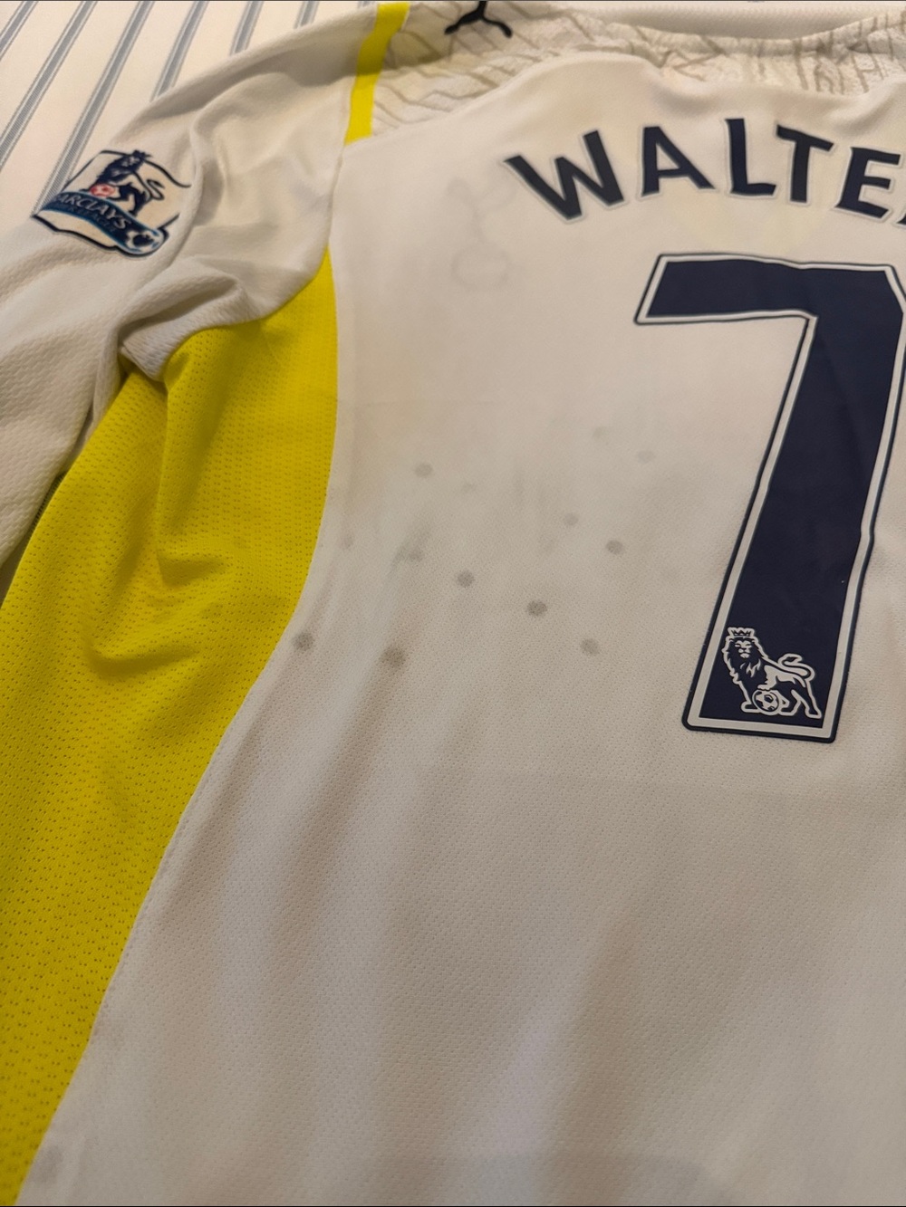 Walter #7 Tottenham Kit - Picture 3 of 3